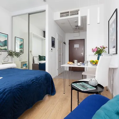 Apartamento Kasprzaka By Renters Varsóvia