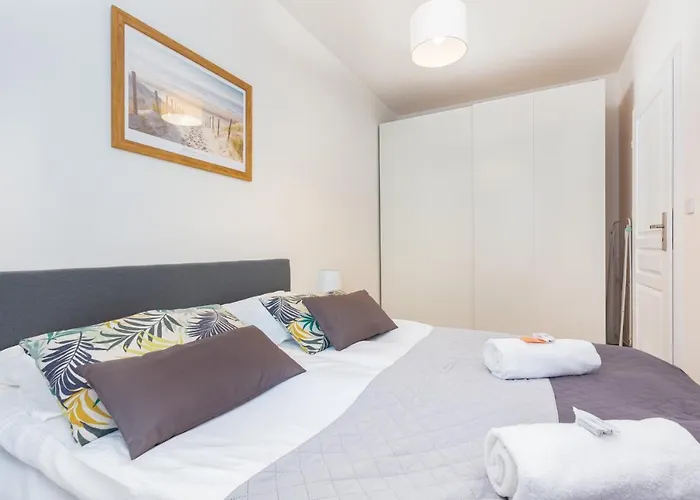 Kasprzaka By Renters