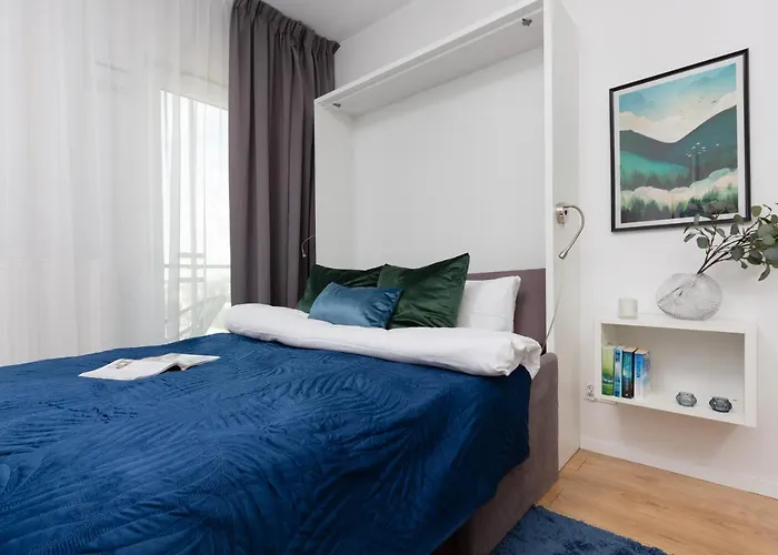 Kasprzaka By Renters *