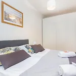 Kasprzaka By Renters