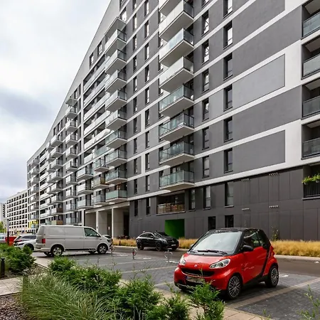 Kasprzaka By Renters Lägenhet *