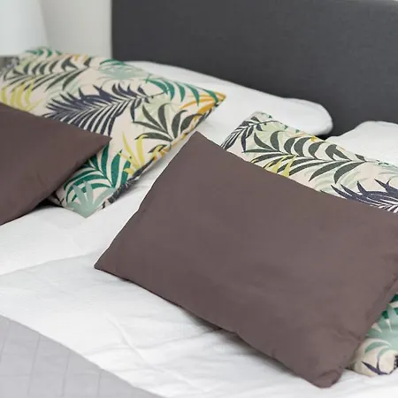 Kasprzaka By Renters Apartment Warschau