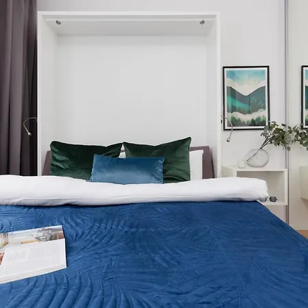 Kasprzaka By Renters Апартаменты *