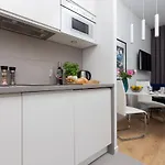 Kasprzaka By Renters *